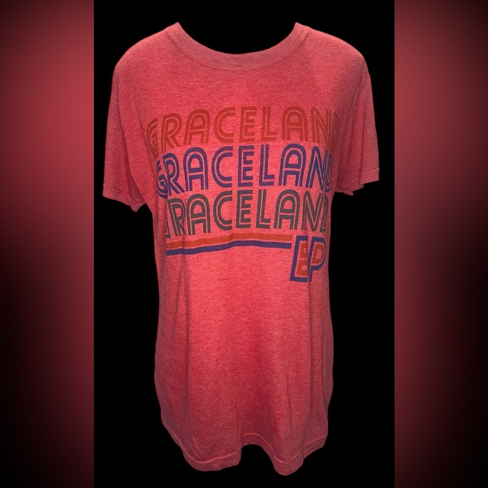 ELVIS Graceland Women’s T shirt Size XL in Red & Blue ⚡️TCB forever!
